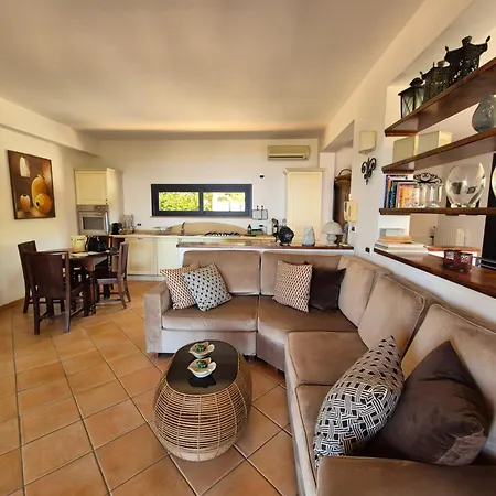 Del Carrubo A Due Passi Dal Mare Di Cefalu Villa